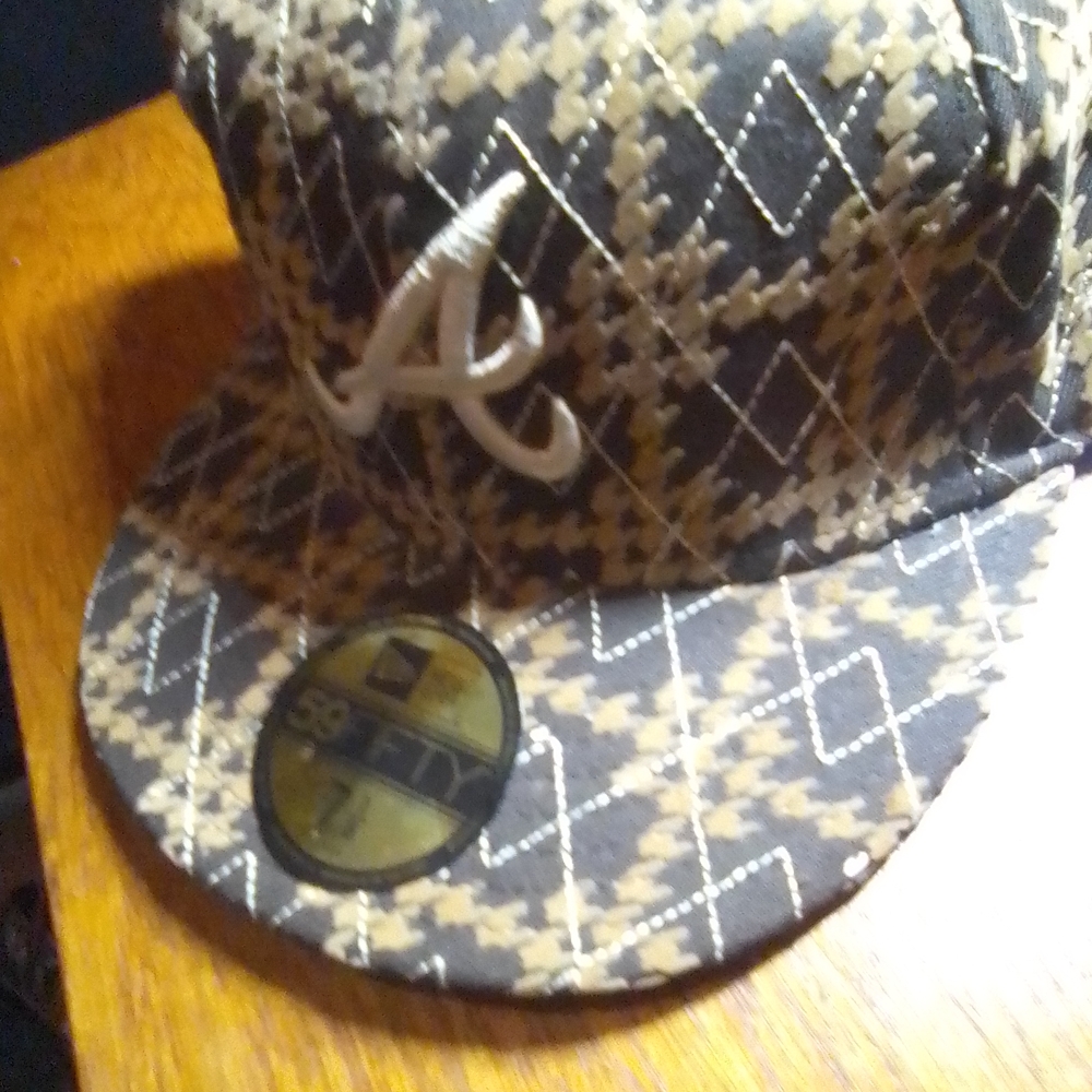 New Era Black and Brown Argyle Cap
